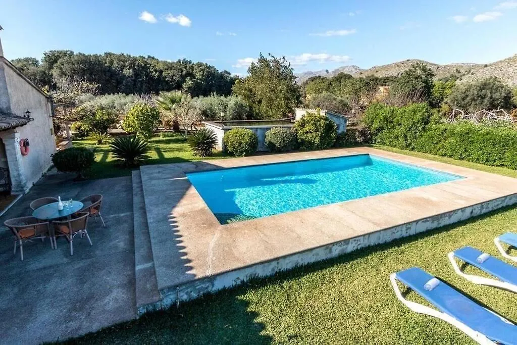 Villa Cozy House Near Port De Pollensa By Renthousing à Port de Pollença Hébergement de vacances