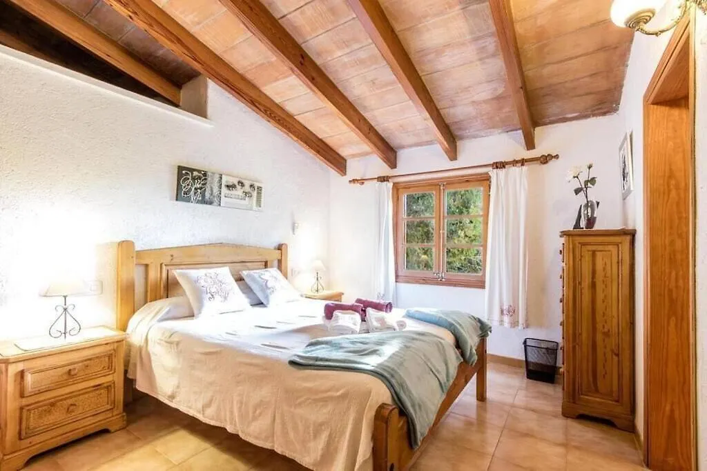 Villa Cozy House Near Port De Pollensa By Renthousing à Port de Pollença Hébergement de vacances