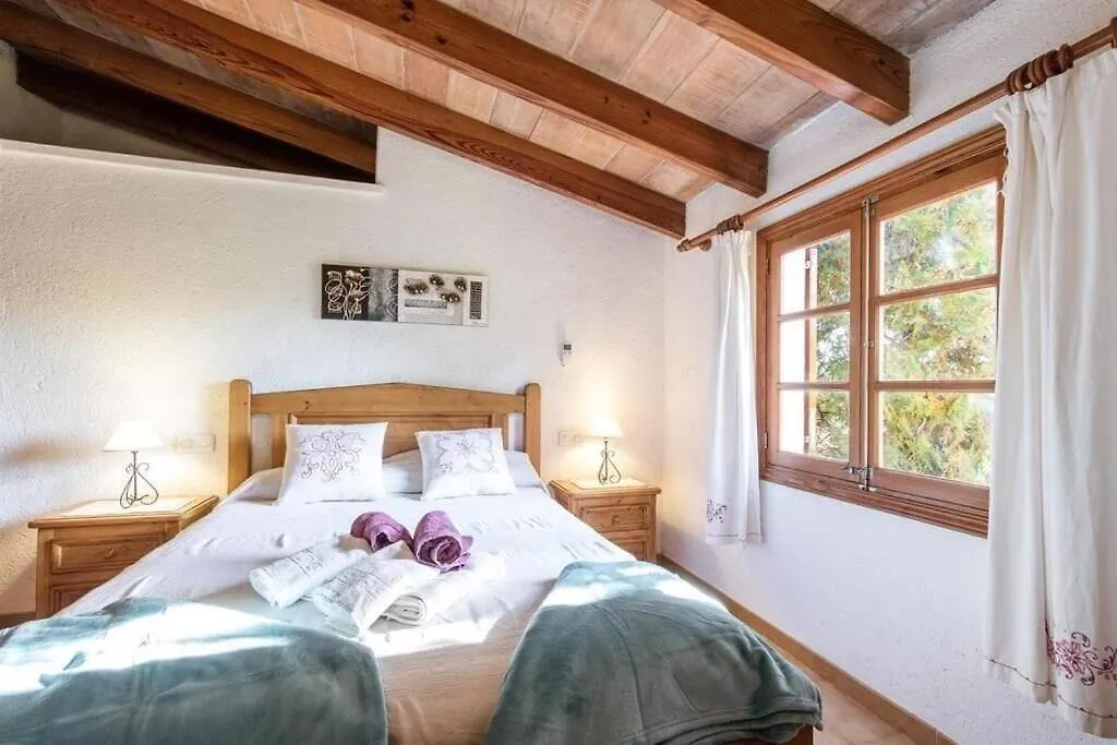 Hébergement de vacances Villa Cozy House Near Port De Pollensa By Renthousing à Port de Pollença Espagne